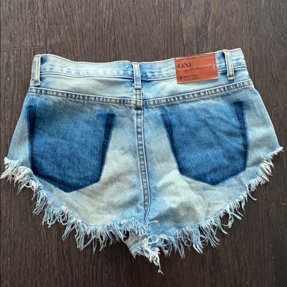 One Teaspoon Shorts - Picture 2 of 4